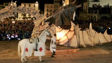 Quema del Drag&oacute;n en C&aacute;ceres