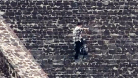 Imagen del atacante que dej&oacute; al menos dos muertos en las pir&aacute;mides de Teotihuac&aacute;n en M&eacute;xico