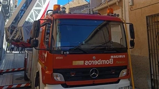 Imagen de archivo de un camión de bomberos Imagen de archivo de un camión de bomberos