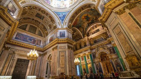 Interior de la Catedral de San Petersburgo