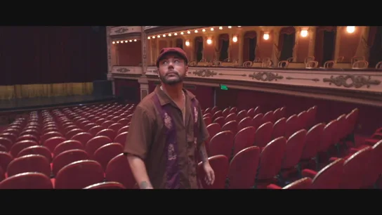 En busca de "justicia poética" para Lorca: Miguel Poveda viaja de Nueva York a Granada con su nuevo documental 'Enlorquecido' En busca de "justicia poética" para Lorca: Miguel Poveda viaja de Nueva York a Granada con su nuevo documental 'Enlorquecido'