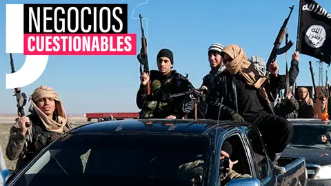 Cuando el dinero de las empresas acaba en manos de terroristas y narcos: de Ericsson y el Estado Islámico a Shell y los crímenes de guerra en Nigeria Cuando el dinero de las empresas acaba en manos de terroristas y narcos: de Ericsson y el Estado Islámico a Shell y los crímenes de guerra en Nigeria