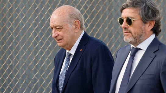 El exministro Jorge Fern&aacute;ndez D&iacute;az a su llegada al Tribunal Central de Instancia de la Audiencia Nacional, en San Fernando de Henares, este jueves. 