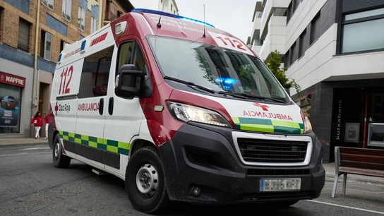 Imagen de archivo de una ambulancia en Navarra Imagen de archivo de una ambulancia en Navarra