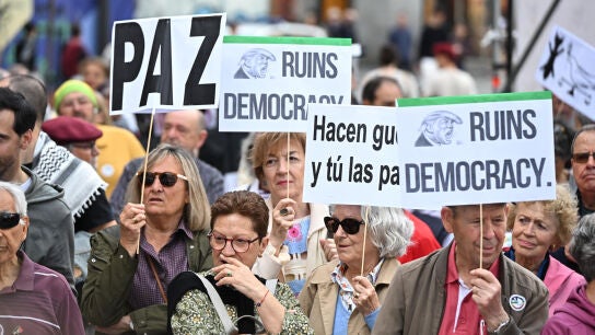 Concentraci&oacute;n contra la guerra en Madrid