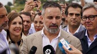El presidente de Vox, Santiago Abascal, en la localidad malague&ntilde;a de V&eacute;lez-M&aacute;laga.