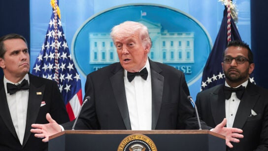 Donald Trump durante la rueda de prensa posterior al tiroteo