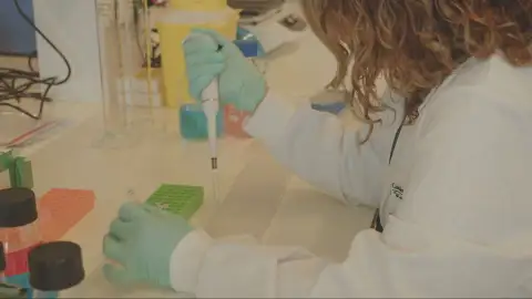 Imagen de una investigadora Imagen de una investigadora