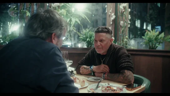 Jordi Évole, sobre cómo mueve Alejandro Sanz los hilos de España en sus fiestas: "Alguien podría haber sido vicepresidente del Gobierno..." Jordi Évole, sobre cómo mueve Alejandro Sanz los hilos de España en sus fiestas: "Alguien podría haber sido vicepresidente del Gobierno..."