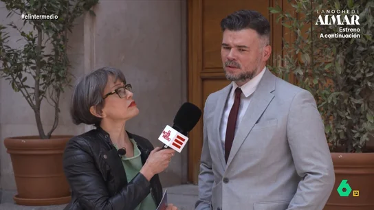 Gabriel Rufián no se cree que Ernest Urtasun no tenga sueños eróticos: "Es como el guay del instituto, queda bien siempre" Thais Villas vuelve al Congreso de los Diputados para conseguir que sus señorías se confiesen. En esta ocasión, la reportera quiere saber si tienen sueños eróticos.