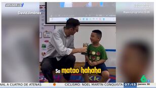 Un profesor de Vietnam ense&ntilde;a espa&ntilde;ol a sus alumnos con diapositivas de Juan y Medio: "Sa' matao"