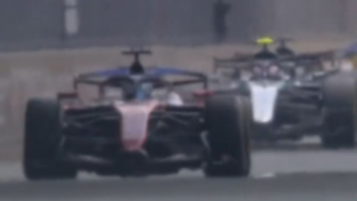 Duro 'palo' de Leclerc a Antonelli en plena 'sprint' de Miami: 
