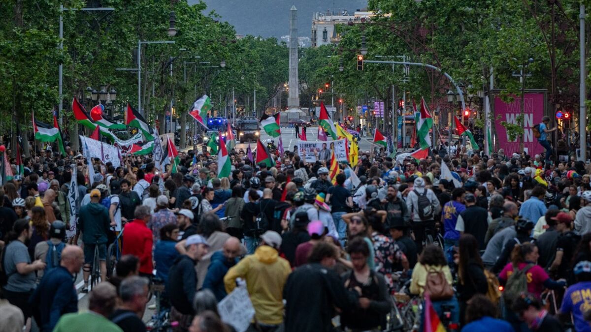 Cientos de personas reclaman en Barcelona la liberación de los dos activistas retenidos por Israel
