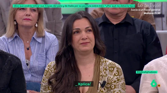 Irene, la afectada por un fondo buitre que protestó en el Congreso: "No nos vamos a ir; hay gente que no come para poder pagar el alquiler" Irene, la afectada por un fondo buitre que protestó en el Congreso: "No nos vamos a ir; hay gente que no come para poder pagar el alquiler"