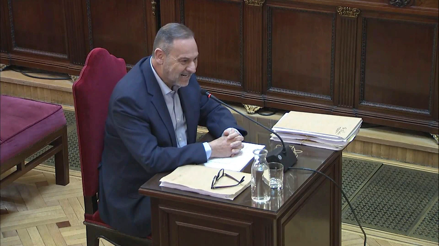 El exministro José Luis Ábalos declara ante el Tribunal Supremo por el caso mascarillas El exministro José Luis Ábalos declara ante el Tribunal Supremo por el caso mascarillas