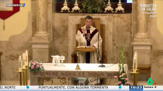 El comentario viral del cura de Valdepe&ntilde;as a los pol&iacute;ticos sobre la declaraci&oacute;n de la Renta: "El resto que se lo gasten en las 'Jessicas'"
