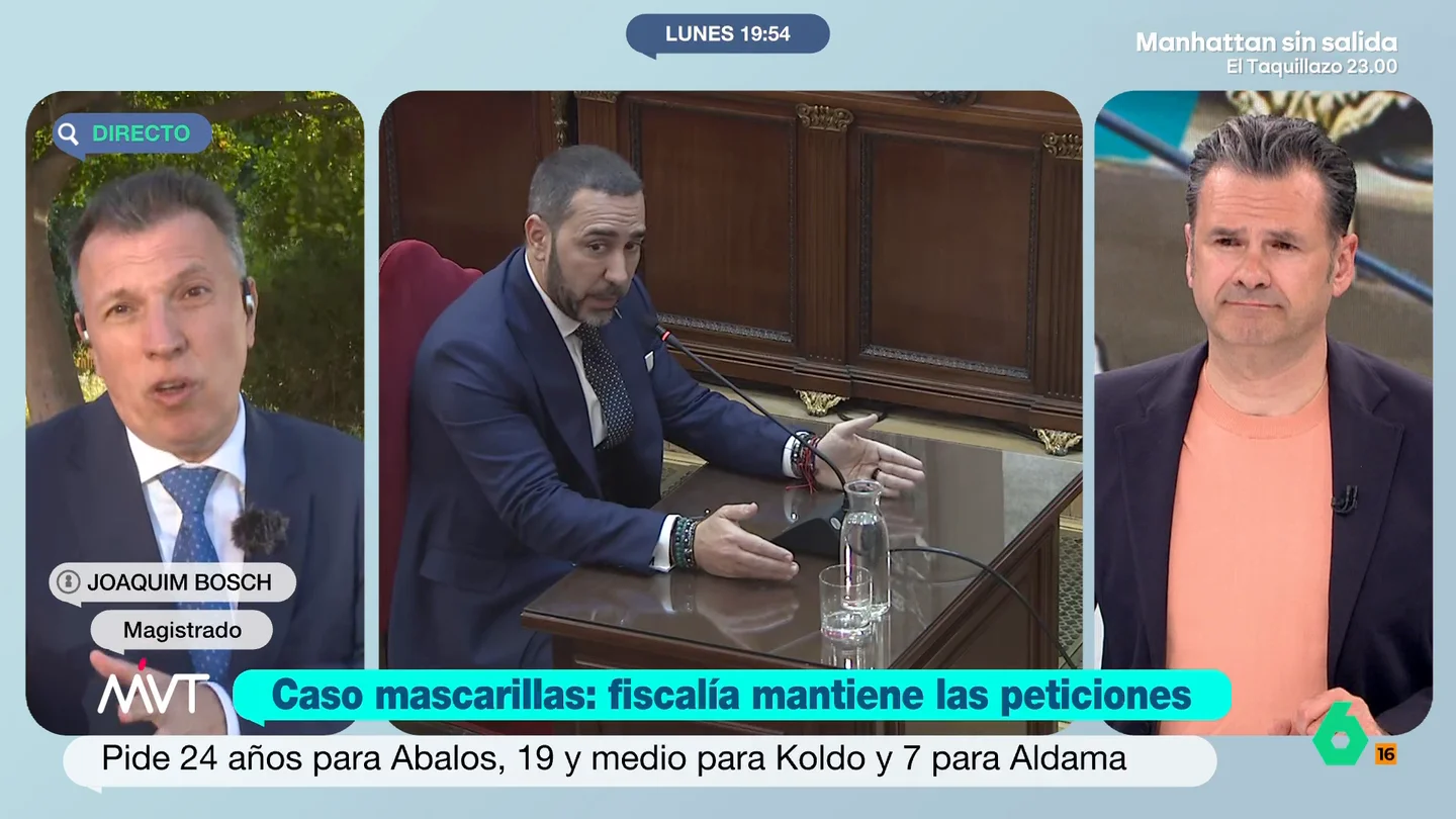 Joaquim Bosch: "Si Aldama tuviera pruebas contra Sánchez y el PSOE, el momento idóneo para él sería este juicio" El magistrado Joaquim Bosch analiza en este vídeo la declaración de Víctor de Aldama y sus acusaciones contra Pedro Sánchez, ministros del Gobierno y el PSOE, que según él "es difícil que puedan tener recorrido jurídico".