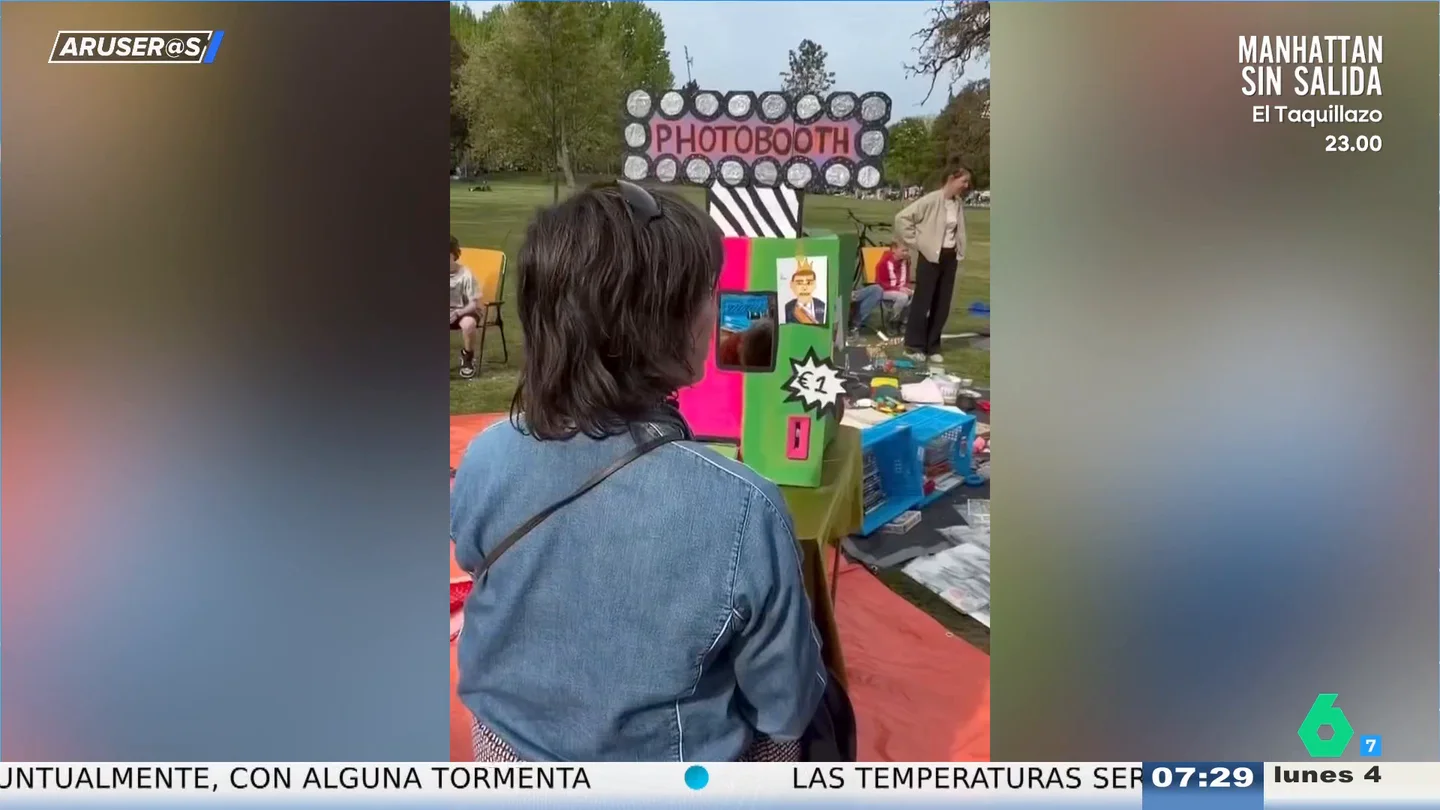 La original y tierna iniciativa de unos niños de Países Bajos para recuperar la esencia del fotomatón La original y tierna iniciativa de unos niños de Países Bajos para recuperar la esencia del fotomatón