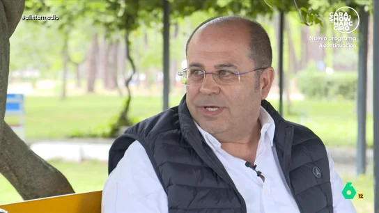 Alfonso Corrales pide a PP y Vox recapacitar sobre suprimir las clases de árabe en Talayuela: "Es una herramienta de integración perfecta" "Un programa que solo afecta a un pueblo y a dos colegios, que se meta en un acuerdo regional, no le encuentro el sentido", afirma Alfonso Corral, director de uno de los centros en los que se han suprimido la clases de árabe y cultura marroquí.