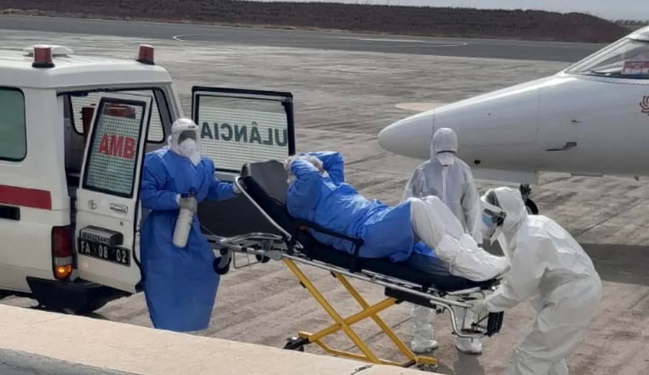 Evacuación de tres pacientes sospechosos de casos de hantavirus