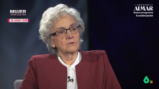 La presentadora de El Intermedio entrevist&oacute; a la periodista en 2018 dentro de su secci&oacute;n 'Mujer ten&iacute;a que ser'. Gallego-D&iacute;az acababa de estrenarse en el cargo de directora del diario 'El Pa&iacute;s'. 