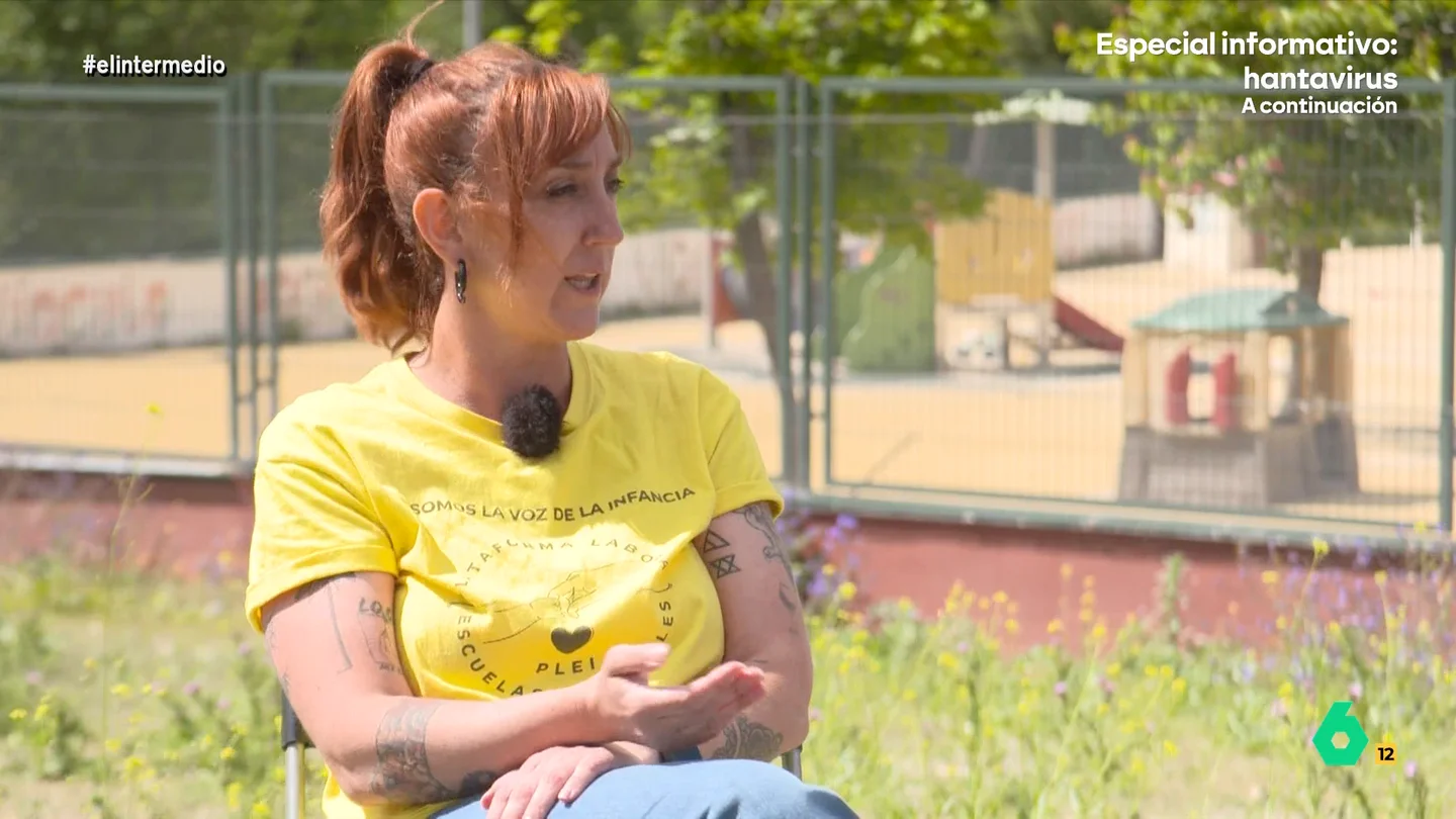 Lucía Martínez, educadora infantil, denuncia la precariedad de la educación de cero a tres años "Cualquiera que ha tenido un bebé en brazos o ha tenido que gestionar dos hijos o dos hijas, sabe que tener ocho bebés, 14 criaturas de un año o 20 de dos es imposible". Lucía Martínez explica por qué la educación infantil ha ido a la huelga.