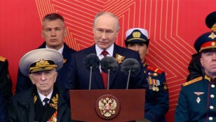 Vladimir Putin durante el D&iacute;a de la Victoria