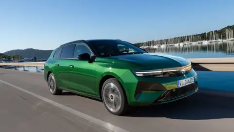 Opel Astra Sports Tourer Opel Astra Sports Tourer