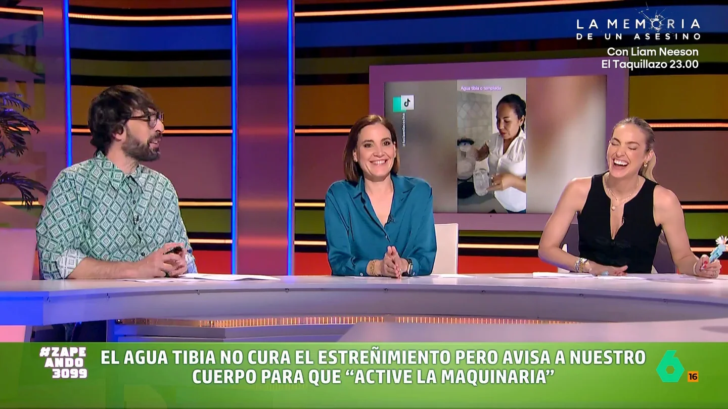 Boticaria García, tajante: "Si te dicen que por beber agua calentita vas a eliminar toxinas, no es ciencia, es un storytelling" Boticaria García desmonta la moda 'healthy' de beber agua tibia para purgar el cuerpo, quemar grasa o mejorar la digestión y asegura que, si algo bueno tiene el agua tibia, "es que hidrata".