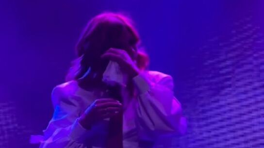 Leire Mart&iacute;nez se derrumba tras la vuelta de La Oreja de Van Gogh con Amaia Montero.