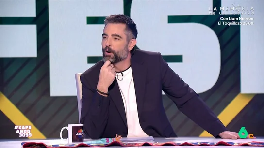 Dani Mateo, sobre la vuelta de Amaia Montero a los escenarios con La Oreja de Van Gogh: "Está calentando" El presentador de Zapeando se hace eco de las críticas que ha recibido la cantante tras el primer concierto de la gira de La Oreja de Van Gogh que, además, supone la vuelta a los escenarios de la artista.