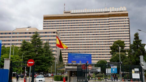 Vista general del Hospital G&oacute;mez Ulla en Madrid, este lunes.