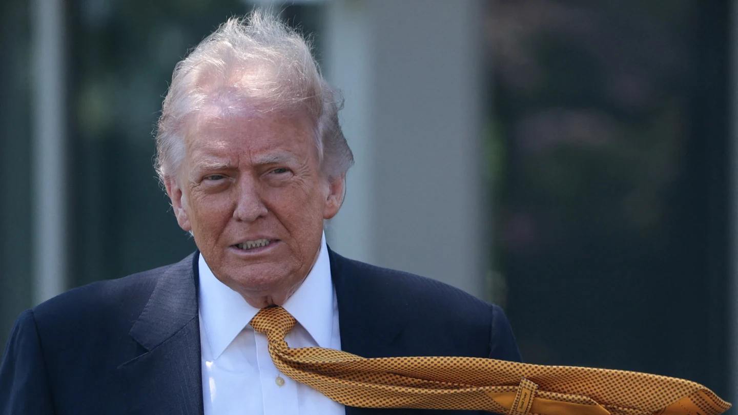 Donald Trump antes de viajar a China Donald Trump antes de viajar a China