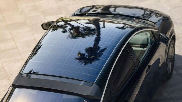 As&iacute; es el Nissan pensado para aprovechar el sol de Espa&ntilde;a con una tecnolog&iacute;a que podr&iacute;a cambiar los coches el&eacute;ctricos
