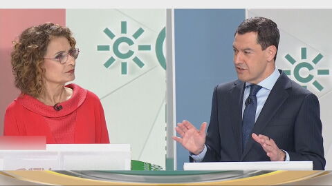 Mar&iacute;a Jes&uacute;s Montero y Juanma Moreno durante el debate electoral de las elecciones andaluzas