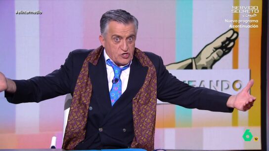 El Congreso de los Diputados ha retirado su acreditaci&oacute;n de prensa a los dos agitadores ultra. A pesar de ello, ambos han acudido hasta la C&aacute;mara Baja. Ndongo ha conseguido entrar y estar tres horas en el Congreso, mientras que Quiles no ha pasado de la puerta. 