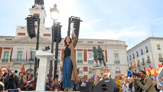 Imagen de archivo de Isabel Díaz Ayuso en la Puerta del Sol. Imagen de archivo de Isabel Díaz Ayuso en la Puerta del Sol.