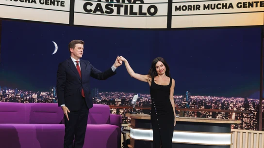 La entrevista completa de Marc Giró a Anna Castillo en Cara al Show: del "primer calvo audiovisual" al beso con Pablo Alborán La entrevista completa de Marc Giró a Anna Castillo en Cara al Show: del "primer calvo audiovisual" al beso con Pablo Alborán
