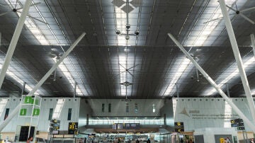 aeropuerto de Santiago-Rosal&iacute;a de Castro