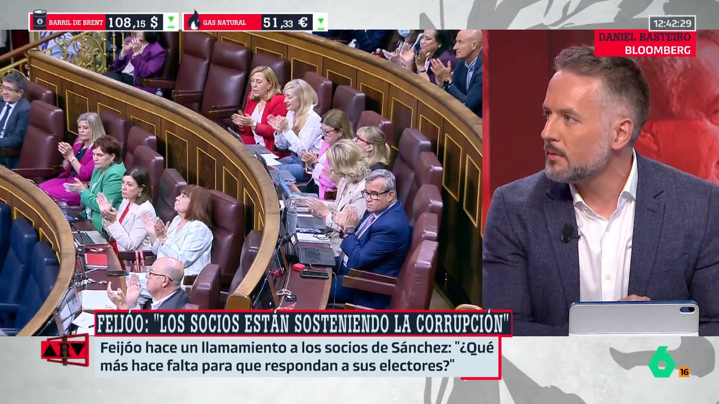 Basteiro responde a Feijóo: "Zapatero sería el primer expresidente imputado porque otros, como Rajoy, nunca llegaron a ser investigados" Basteiro responde a Feijóo: "Zapatero sería el primer expresidente imputado porque otros, como Rajoy, nunca llegaron a ser investigados"