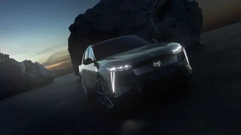 Mucho más barato que sus rivales alemanes, el nuevo SUV compacto de DS abre sus ventas en España Mucho más barato que sus rivales alemanes, el nuevo SUV compacto de DS abre sus ventas en España
