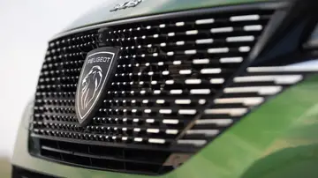 Stellantis fabricará cuatro nuevos modelos destinados únicamente al mercado chino: dos de Peugeot y dos de Jeep Stellantis fabricará cuatro nuevos modelos destinados únicamente al mercado chino: dos de Peugeot y dos de Jeep