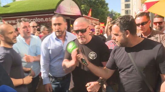 Daniel Esteve agrede a un periodista de laSexta