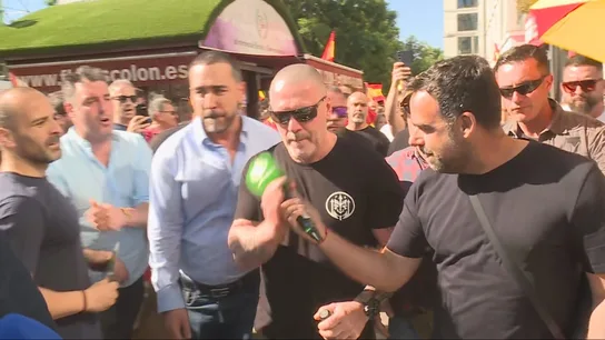 Daniel Esteve agrede a un periodista de laSexta Daniel Esteve agrede a un periodista de laSexta