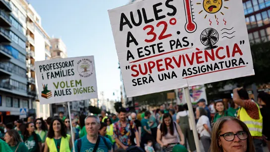 Manifestación de profesores en Valencia. Manifestación de profesores en Valencia.