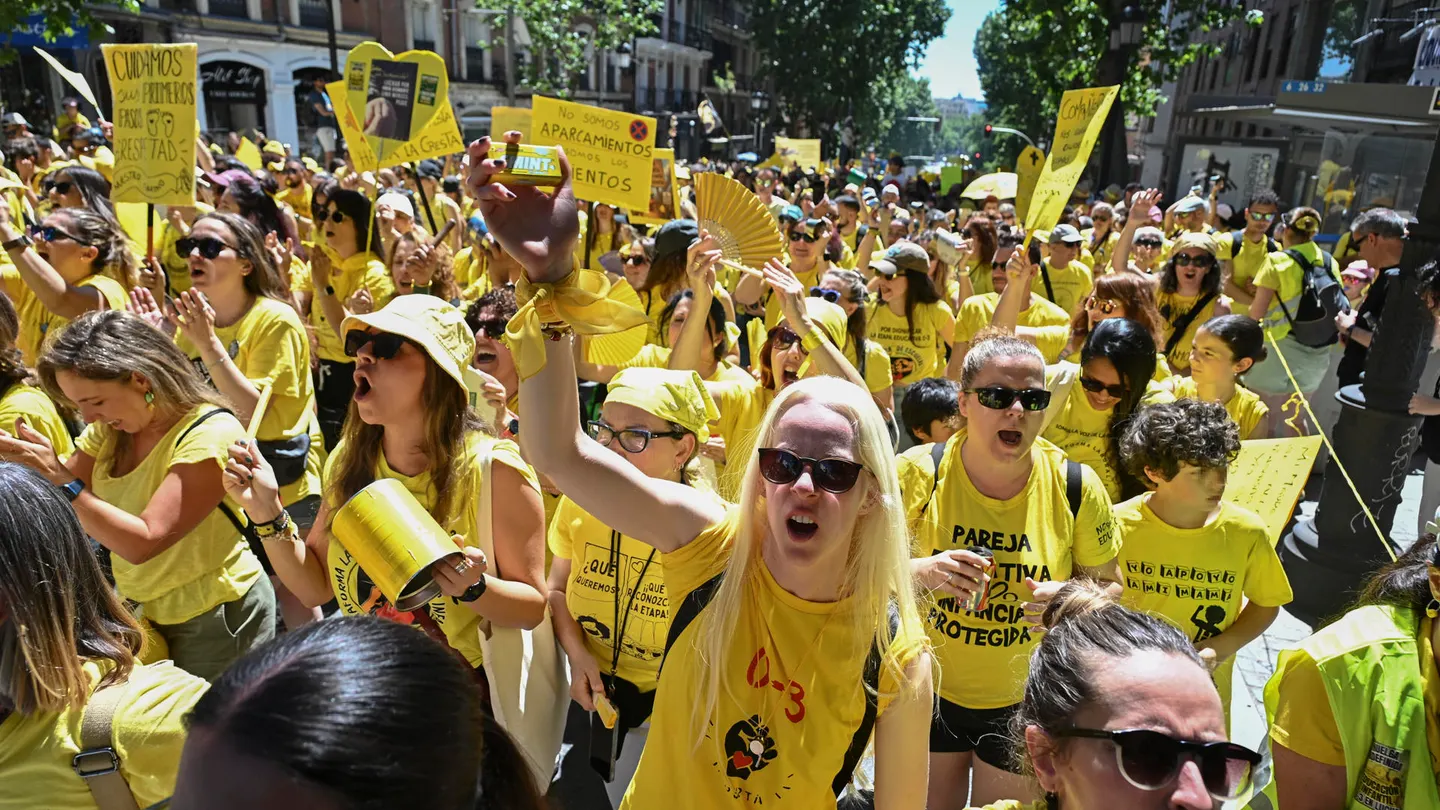 Manifestación estatal de educadoras infantiles para reivindicar mejoras laborales y salariales. Manifestación estatal de educadoras infantiles para reivindicar mejoras laborales y salariales.