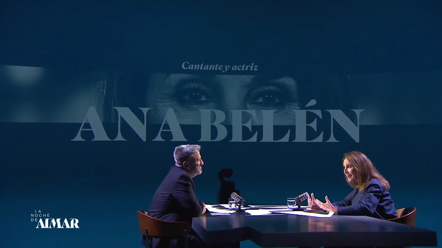 La entrevista completa de Ana Belén con Aimar Bretos: "Estamos coqueteando con la figura del dictador" La entrevista completa de Ana Belén con Aimar Bretos: "Estamos coqueteando con la figura del dictador"
