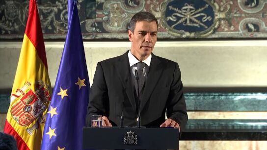 El presidente del Gobierno, Pedro S&aacute;nchez, desde El Vaticano