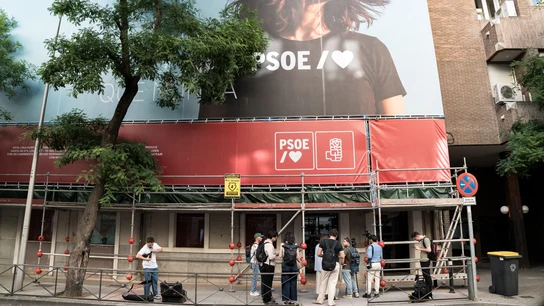 Fachada de la sede nacional del PSOE en Ferraz, mientras agentes de la UCO solicitan documentación Fachada de la sede nacional del PSOE en Ferraz, mientras agentes de la UCO solicitan documentación
