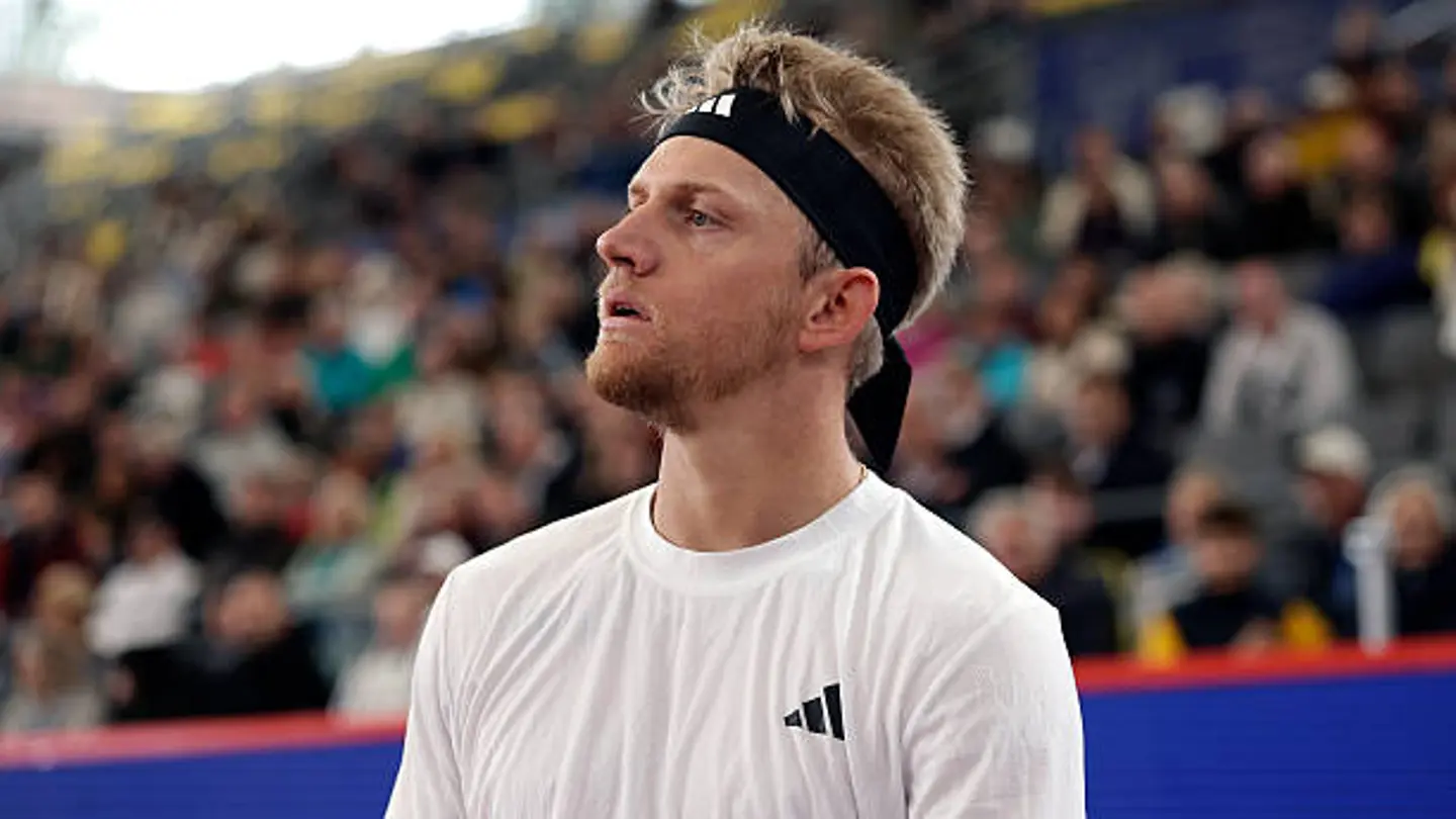 Fuga en pleno Roland Garros: así ha sido la caótica ruptura entre Davidovich Fokina y su entrenador Fuga en pleno Roland Garros: así ha sido la caótica ruptura entre Davidovich Fokina y su entrenador